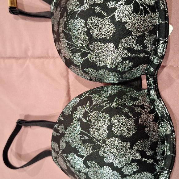 Pink Vicortia Secret Bra 32B - Picture 3 of 12